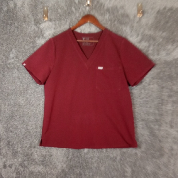 Figs Technical Collection V-Neck Top One Pocket Catarina Burgundy Size Xl Women - Picture 1 of 9